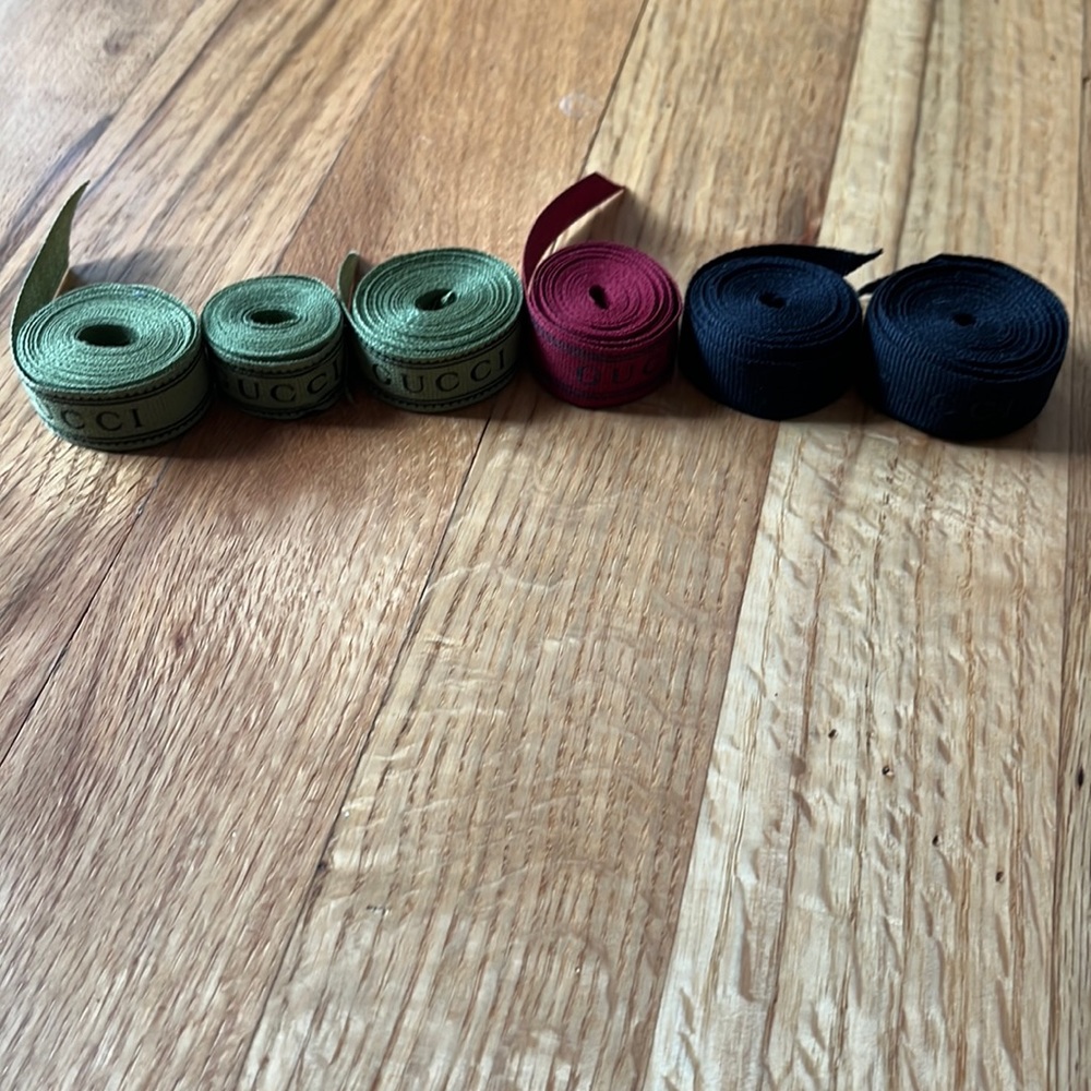 Six Gucci Ribbons